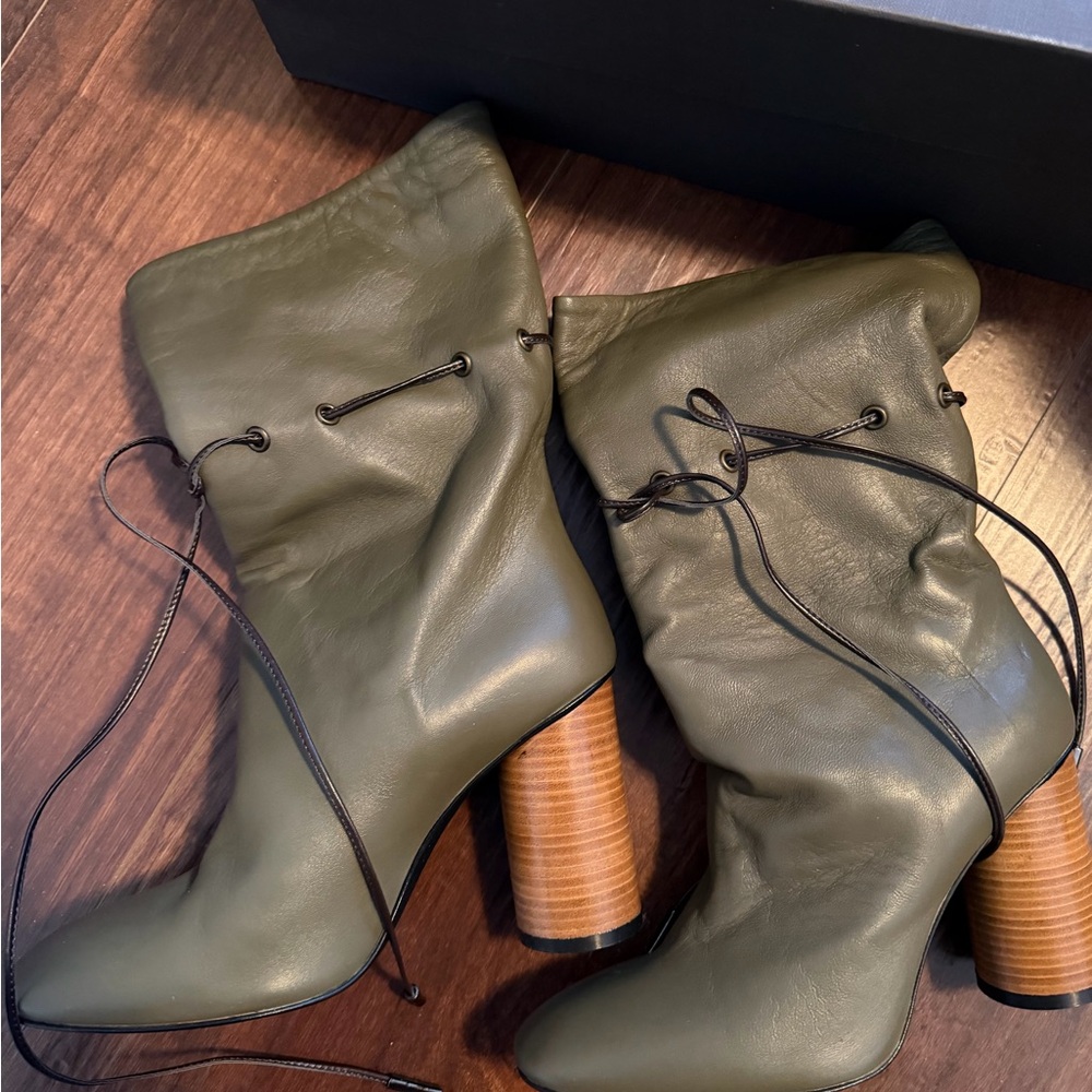 Manila Grace Olive Leather Women's Boots